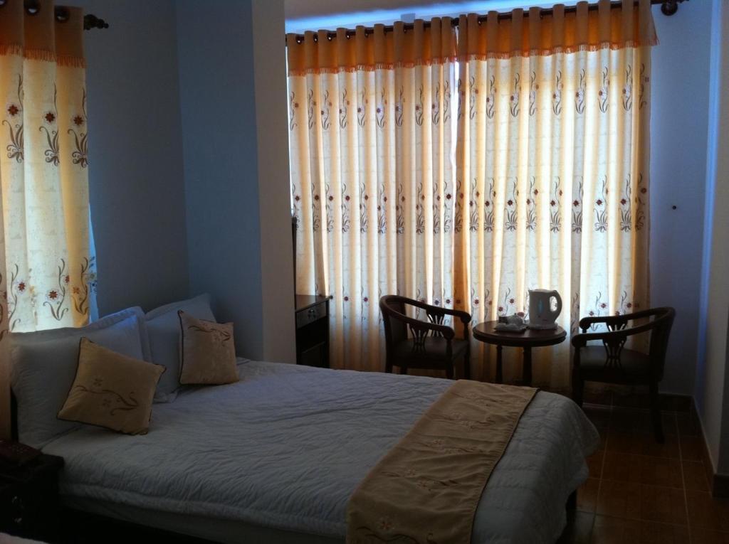 Minh Quan Hotel Bảo Lộc Room photo